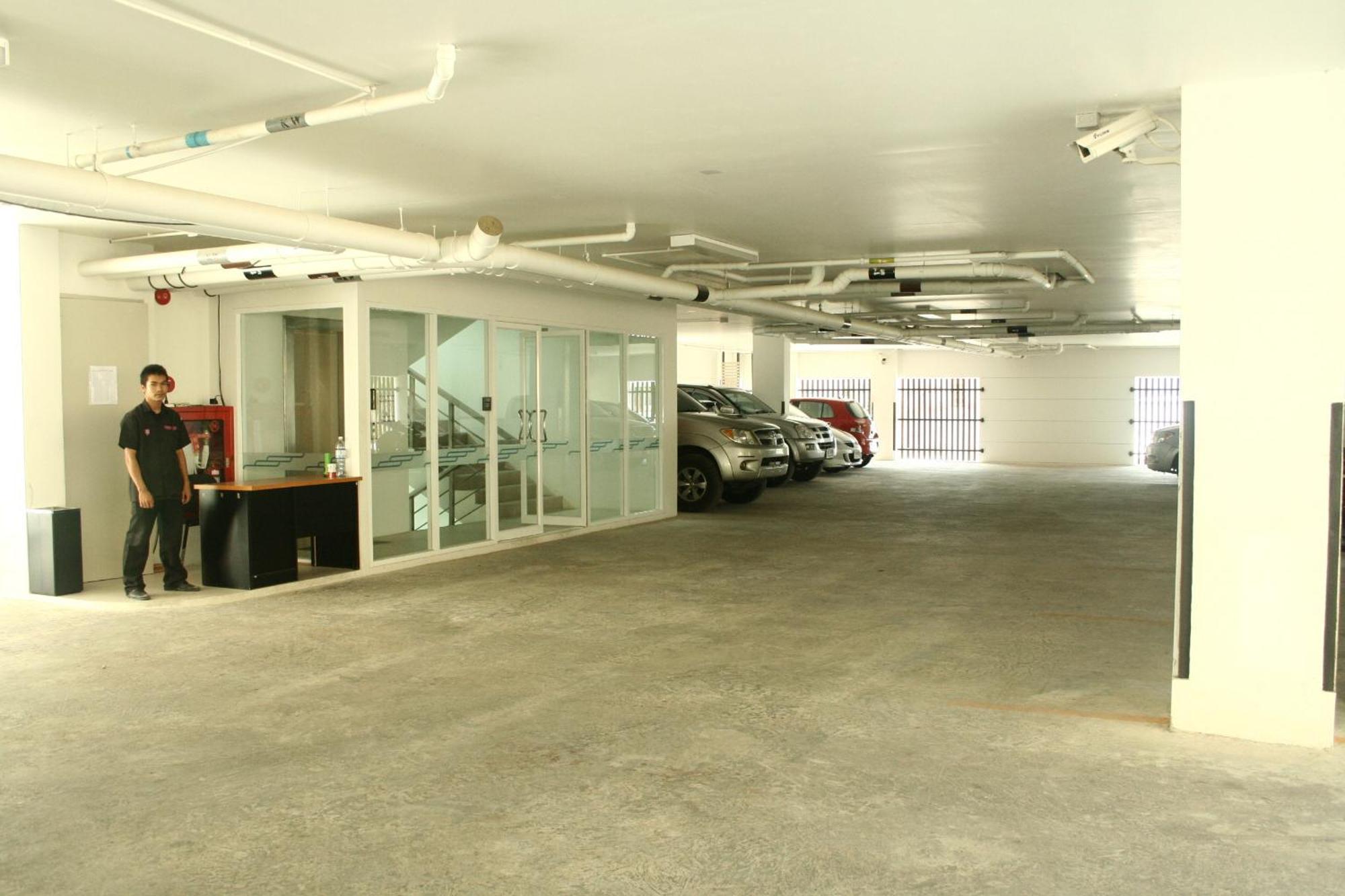 Hotell The Baycliff Residences Patong