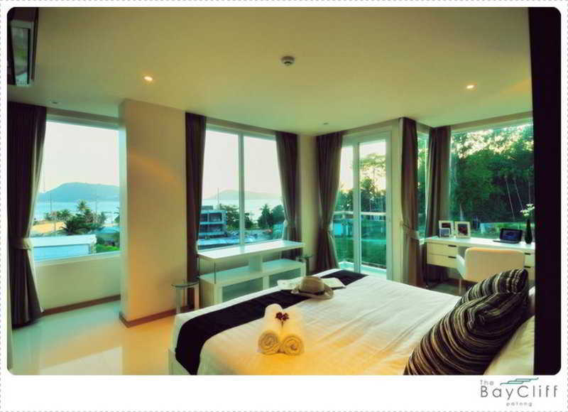 Hotell The Baycliff Residences Patong